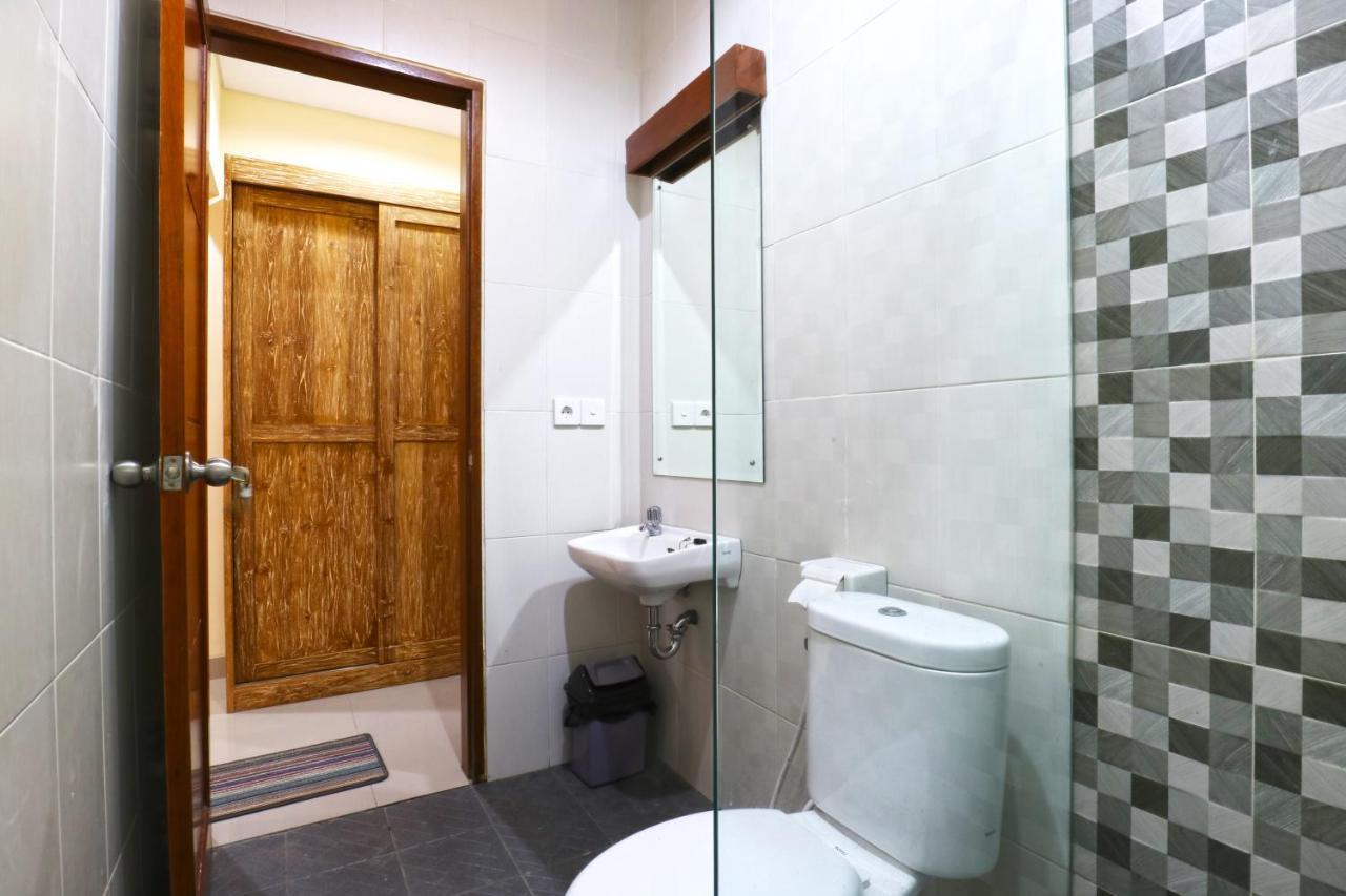 Lotus Bali Guest House Canggu Εξωτερικό φωτογραφία